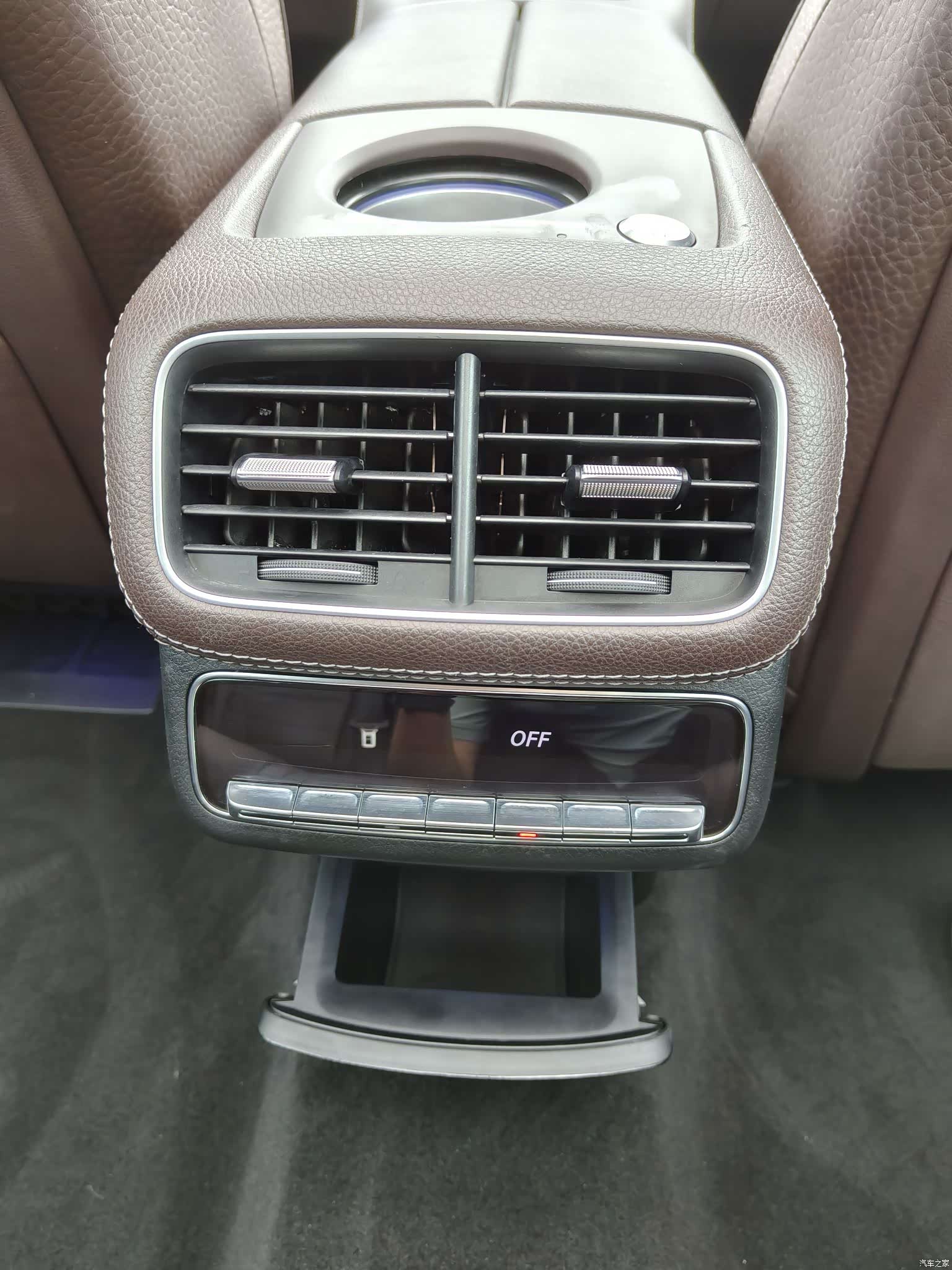 Mercedes-Benz GLS, 2021 16