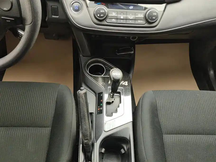 Toyota RAV4 Rongfang