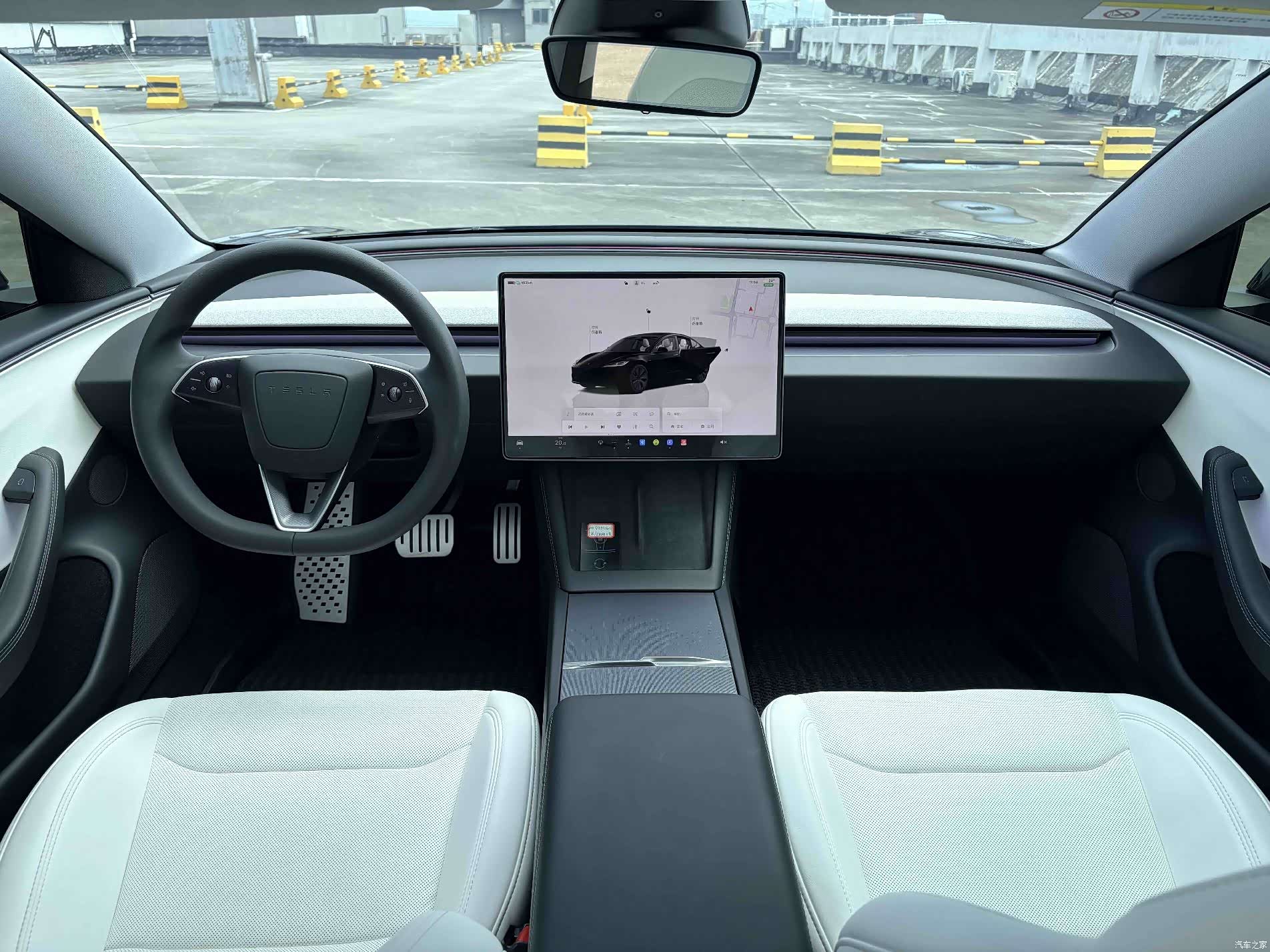 Tesla Model 3, 2025 14