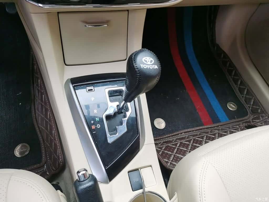 Toyota Corolla, 2015 10