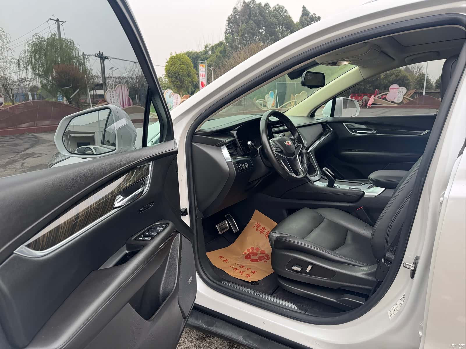 Cadillac XT5, 2017 11
