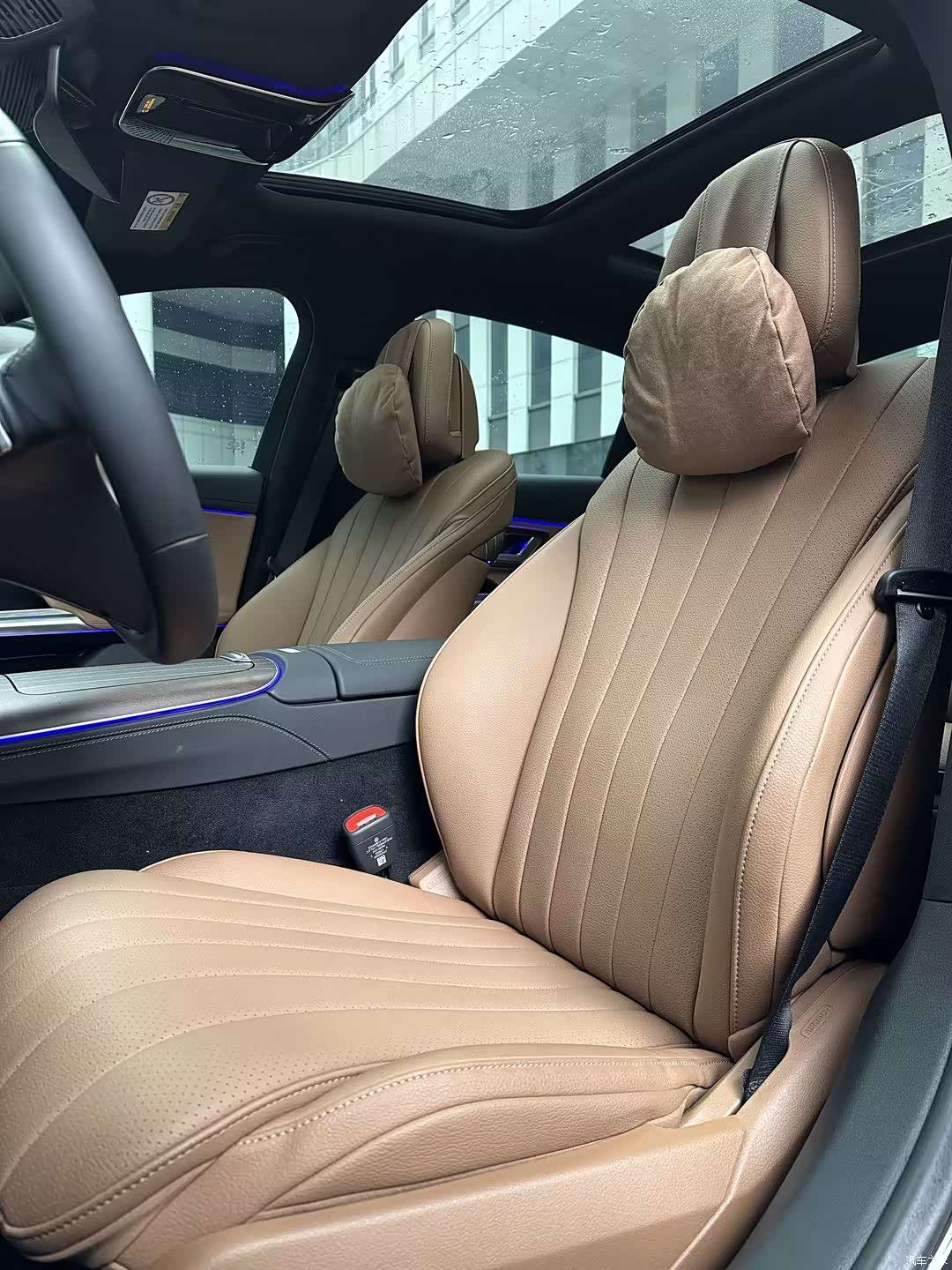 Mercedes-Benz E-Class, 2025 16