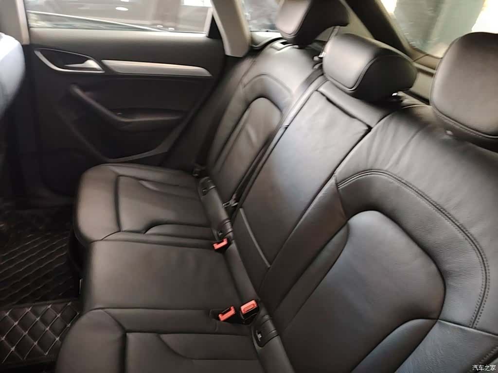 Audi Q3, 2016 17