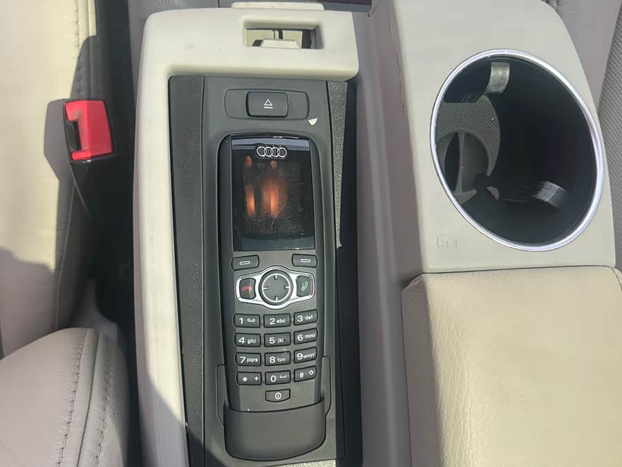 Audi Q7 2012, фото 22