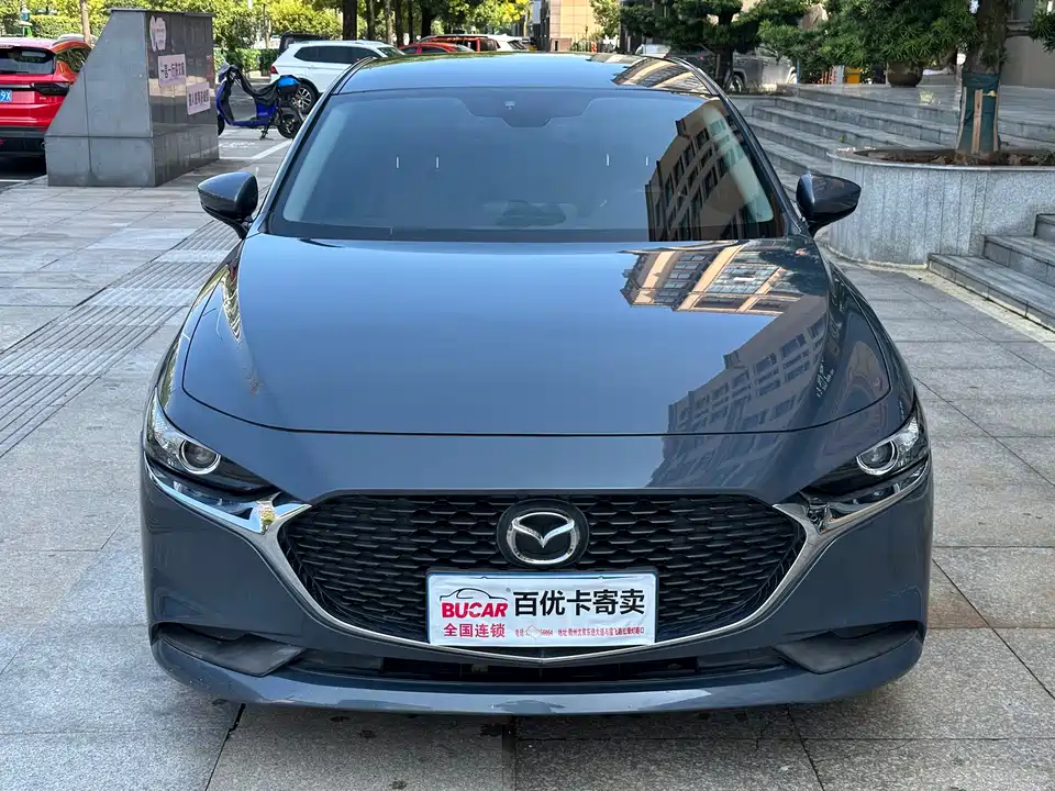 Mazda 3 Angkesaila