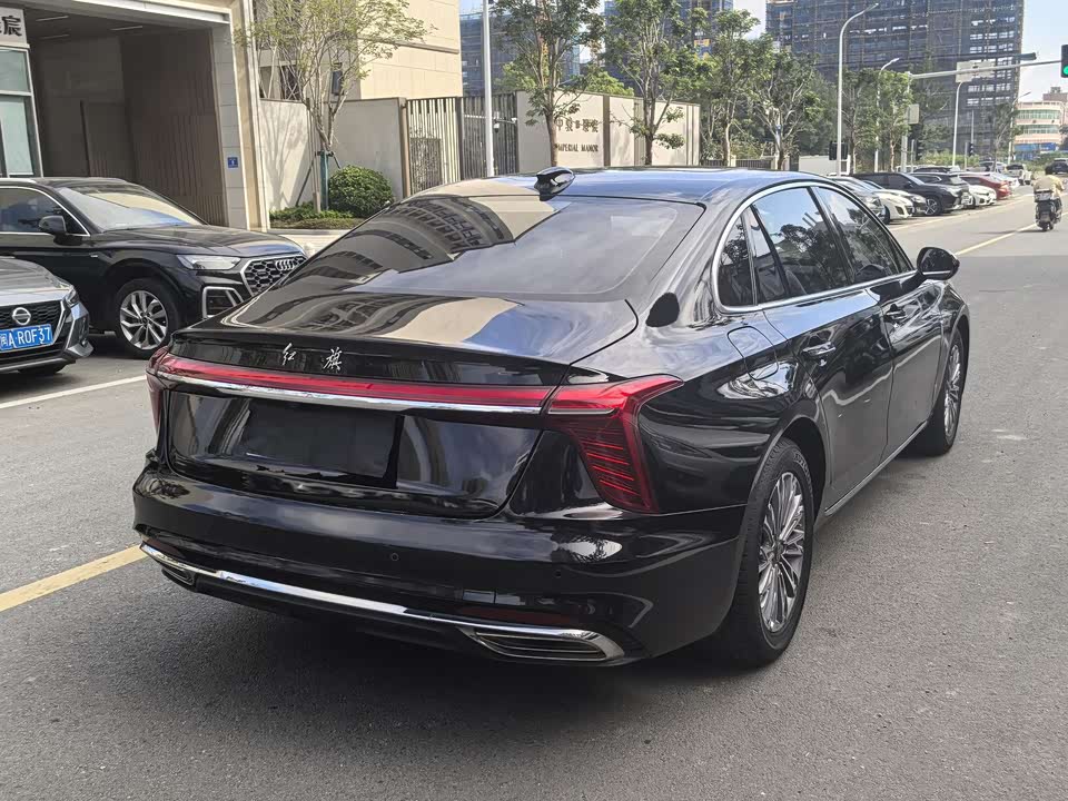 Hongqi H5