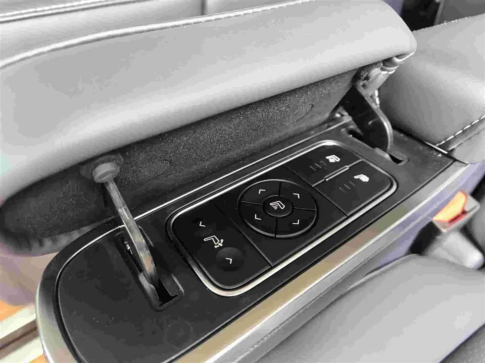Trumpchi Trumpchi M8