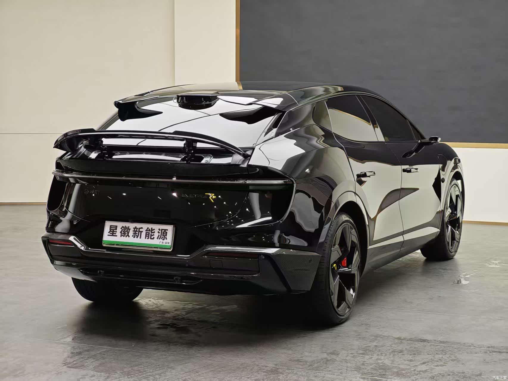 Lotus ELETRE, 2025 20