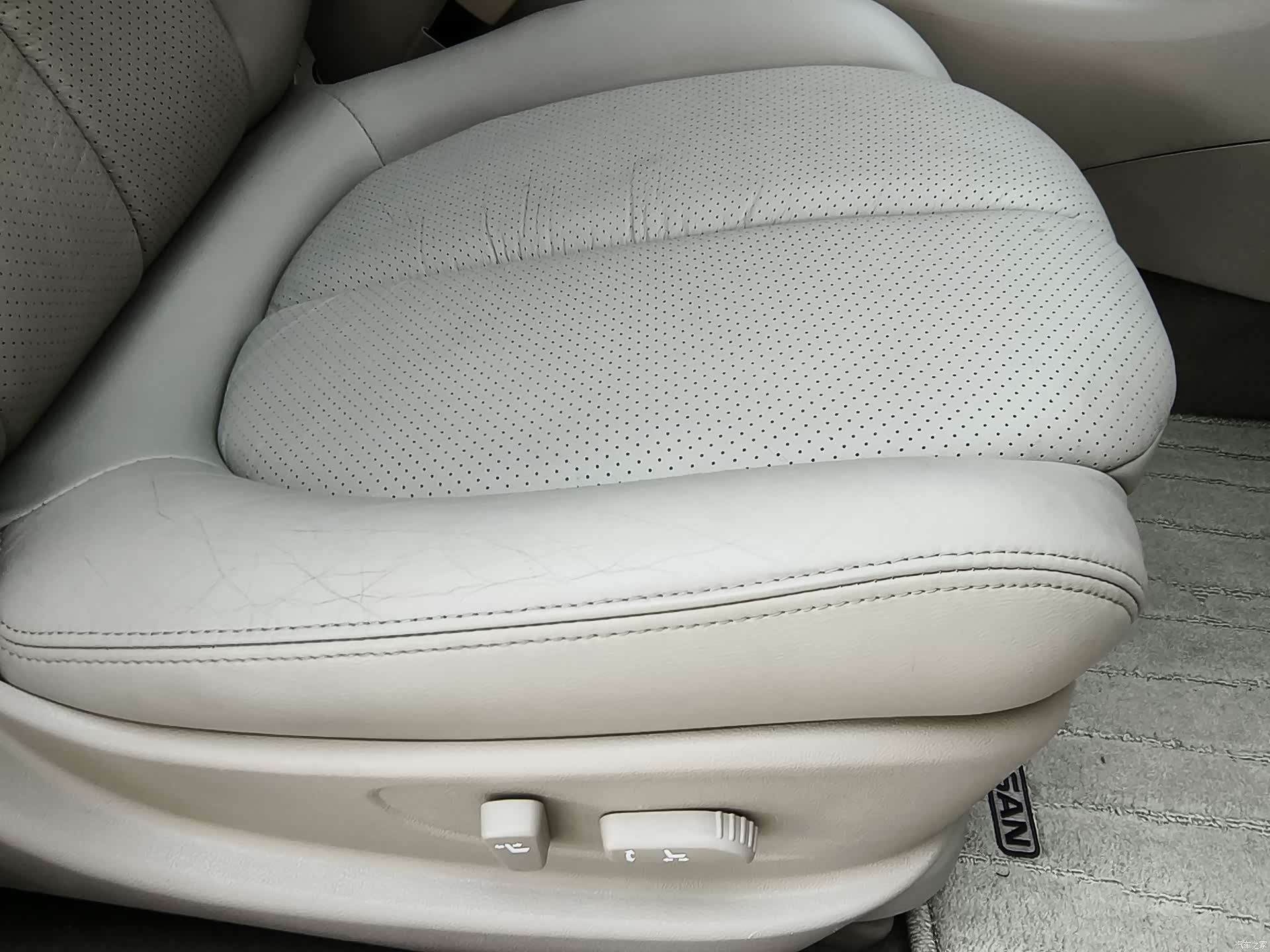 Nissan Sylphy, 2012 23