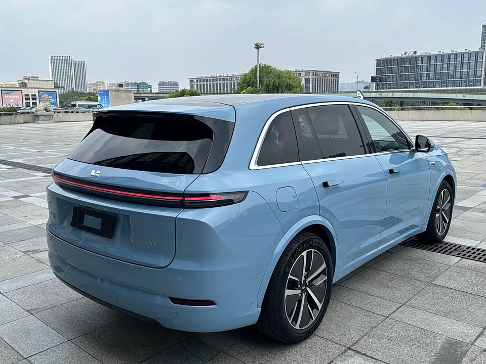 Li Auto Ideal L7