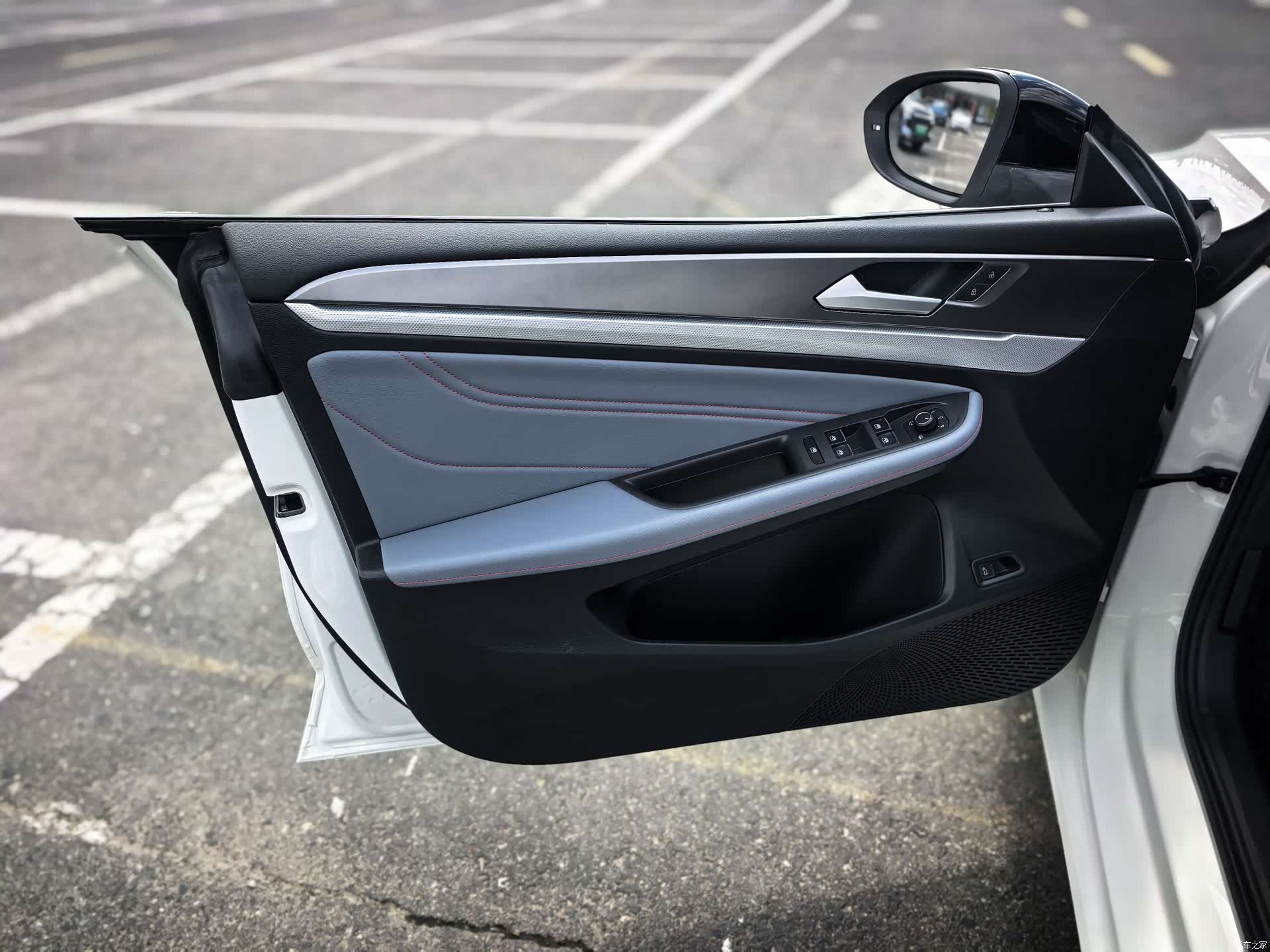 Volkswagen Lamando, 2023 21