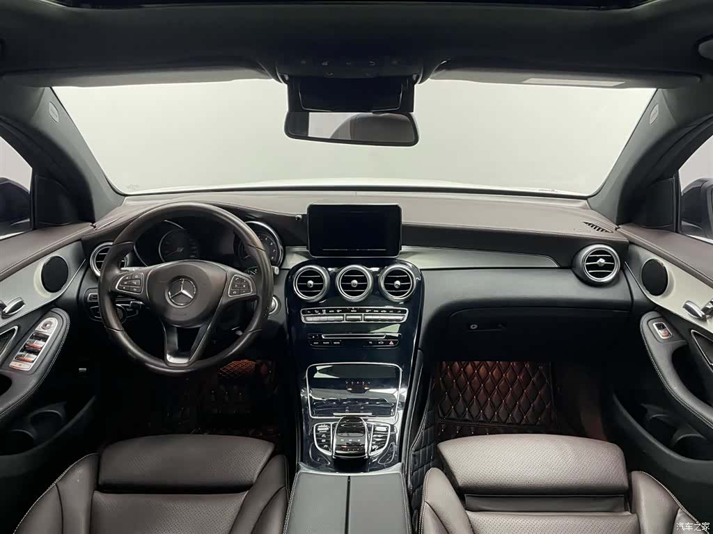 Mercedes-Benz GLC, 2018 13