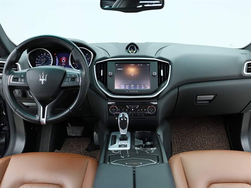 Maserati Ghibli Maserati Ghibli