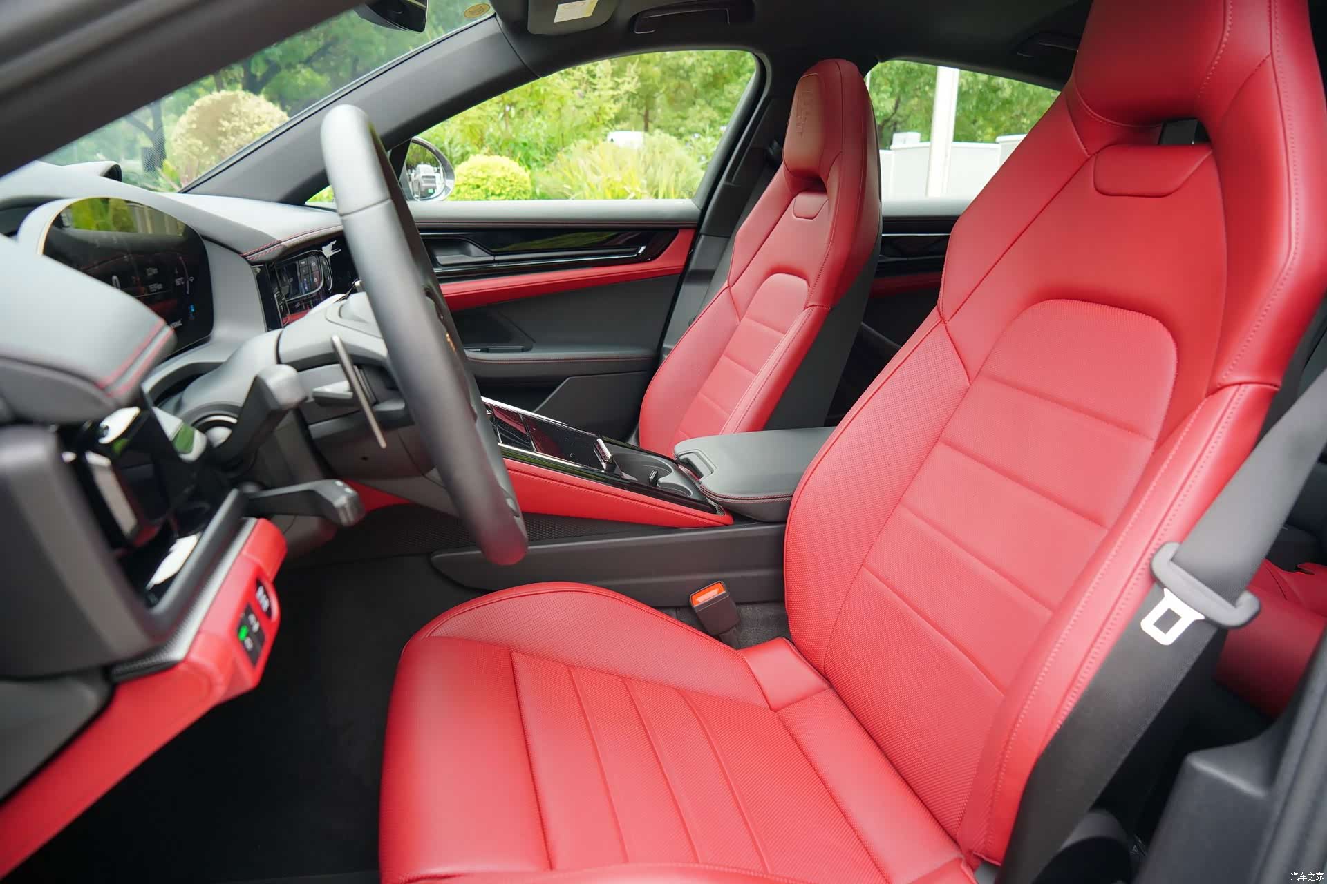 Porsche Panamera, 2026 11