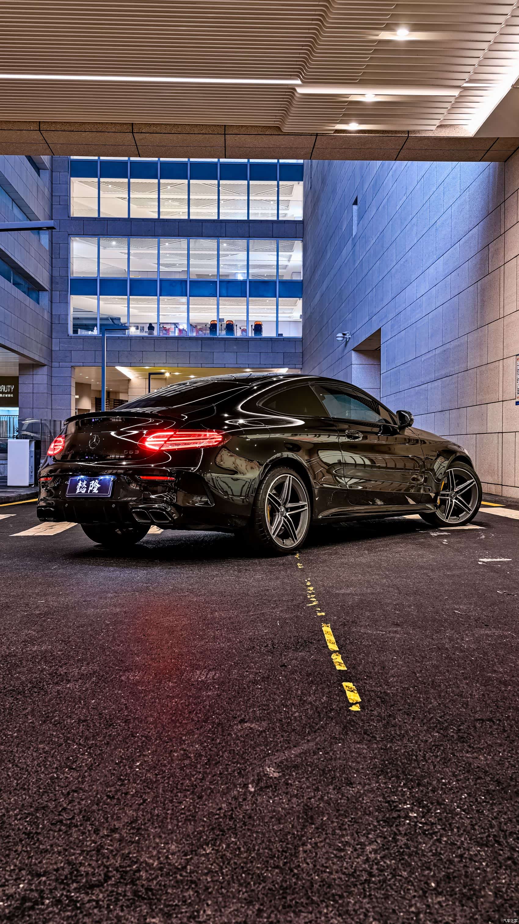Mercedes-Benz C-Class, 2019 3
