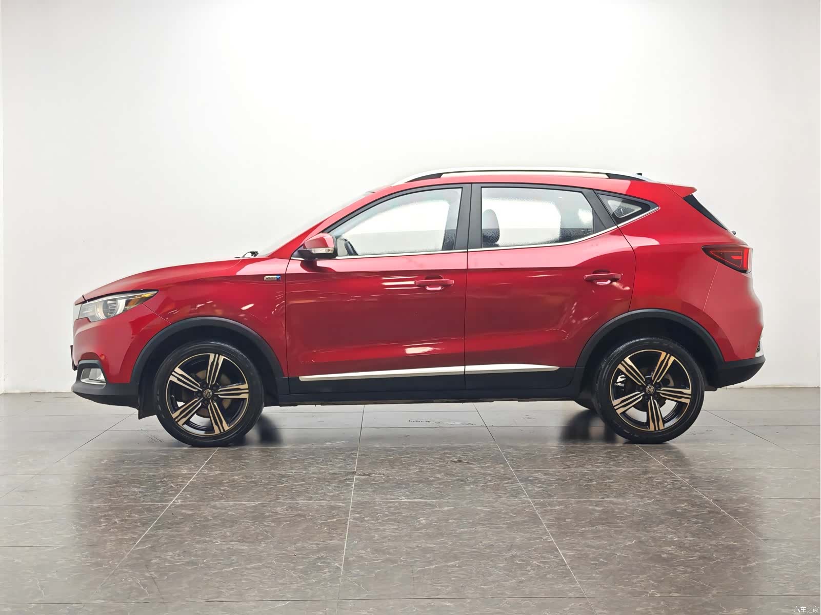 MG ZS, 2019 10
