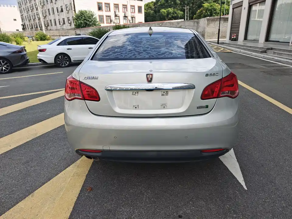 Roewe e550