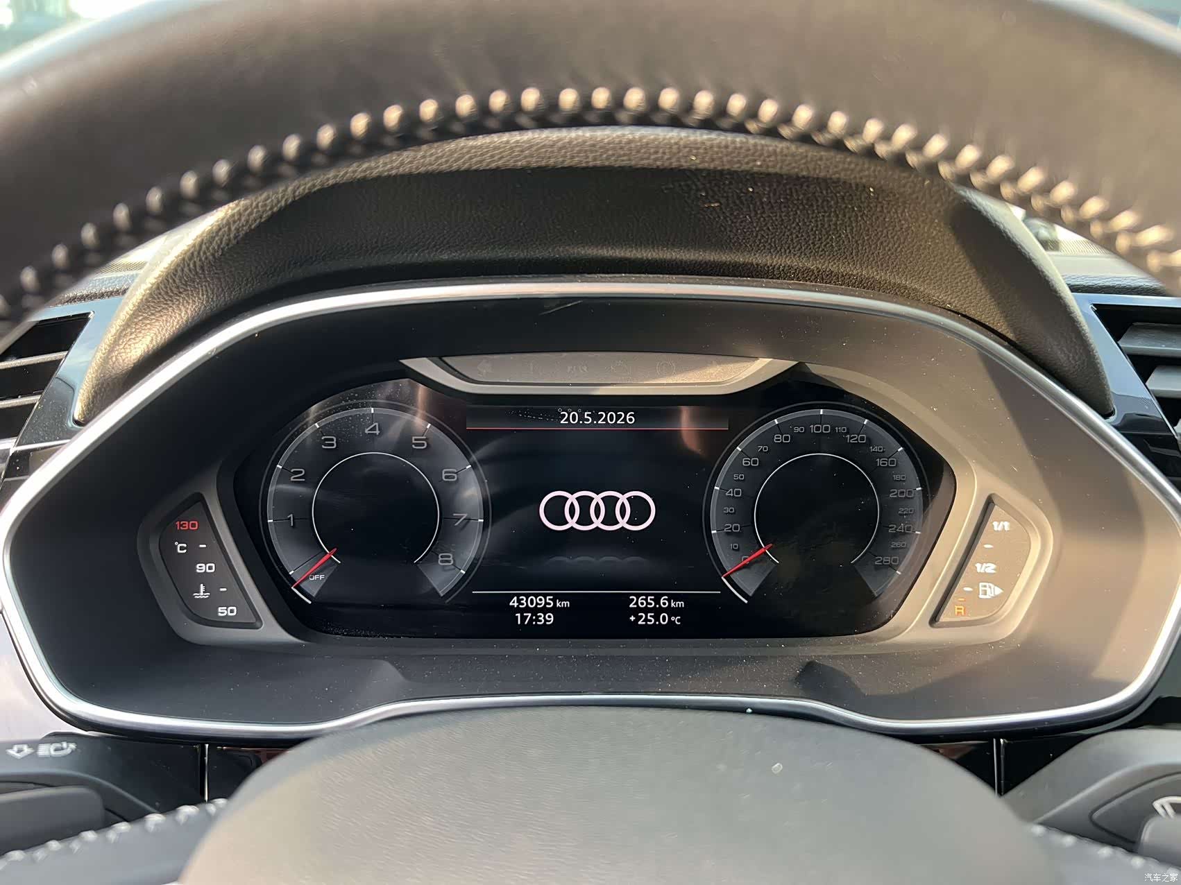 Audi Q3, 2022 12