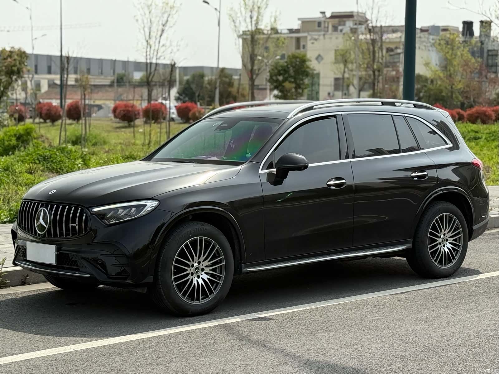 Mercedes-Benz GLC, 2025 1