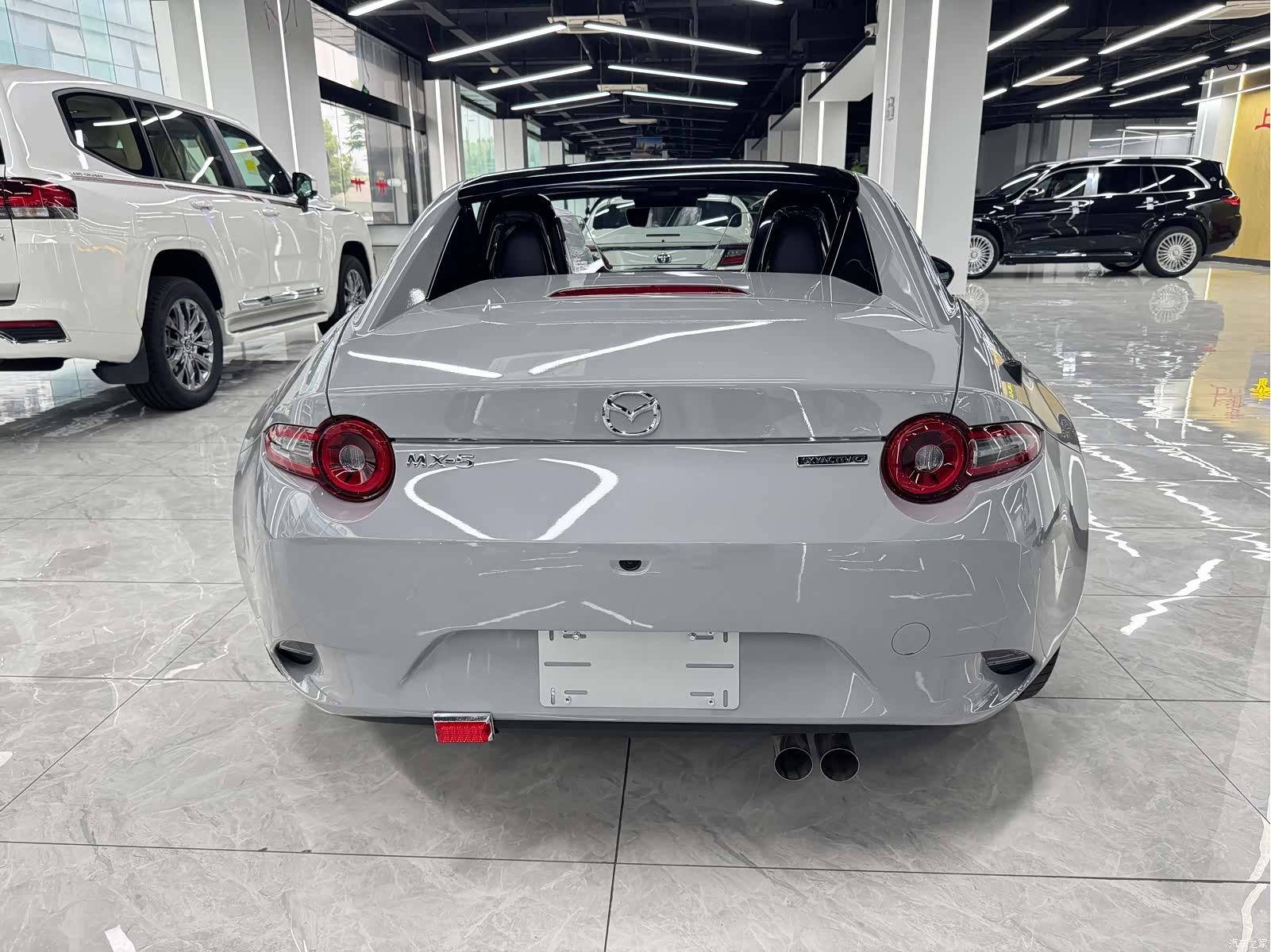 Mazda MX-5, 2025 все фото