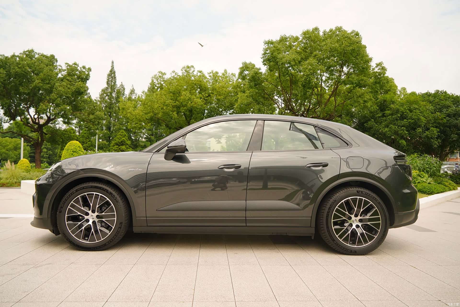 Porsche Macan, 2026 3