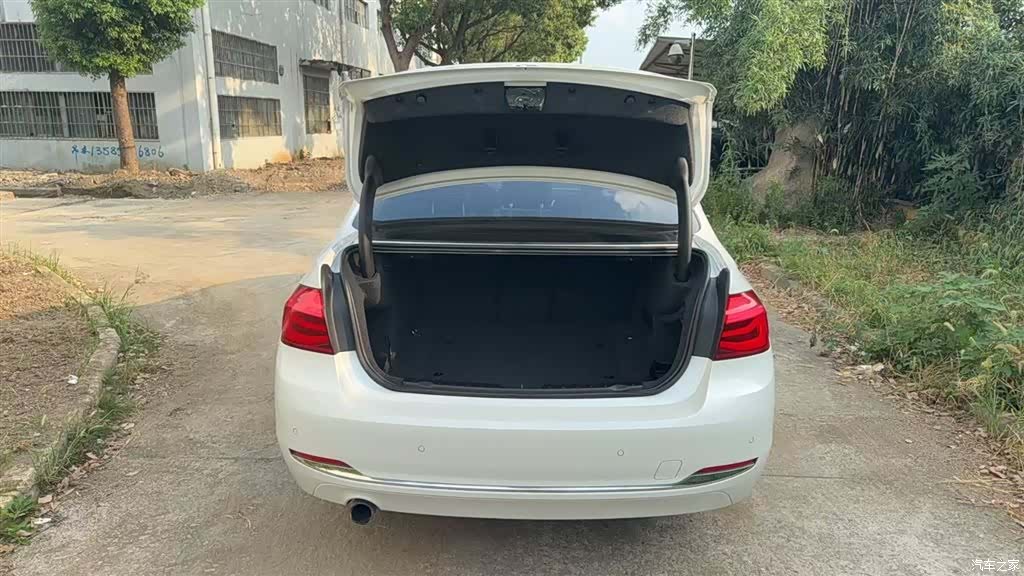 BMW 3 Series, 2015 6