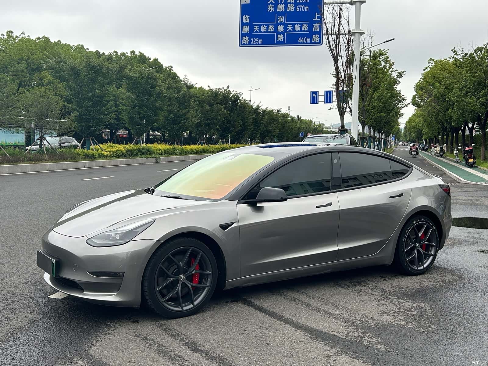 Tesla Model 3, 2021 1