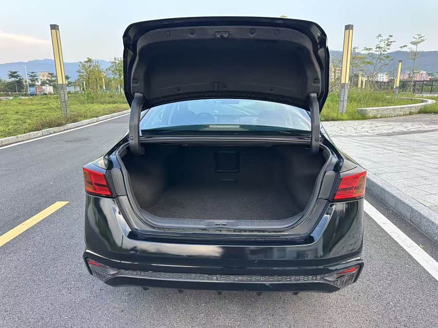 Nissan Altima 2022, фото 17
