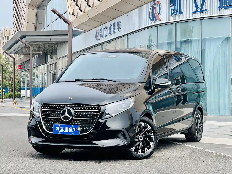 Mercedes-Benz V-class