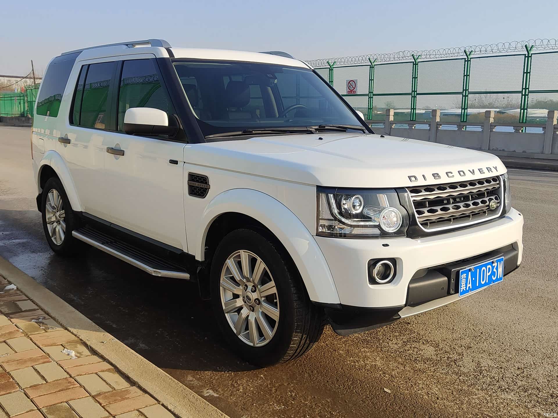 Land Rover Discovery, 2012 3