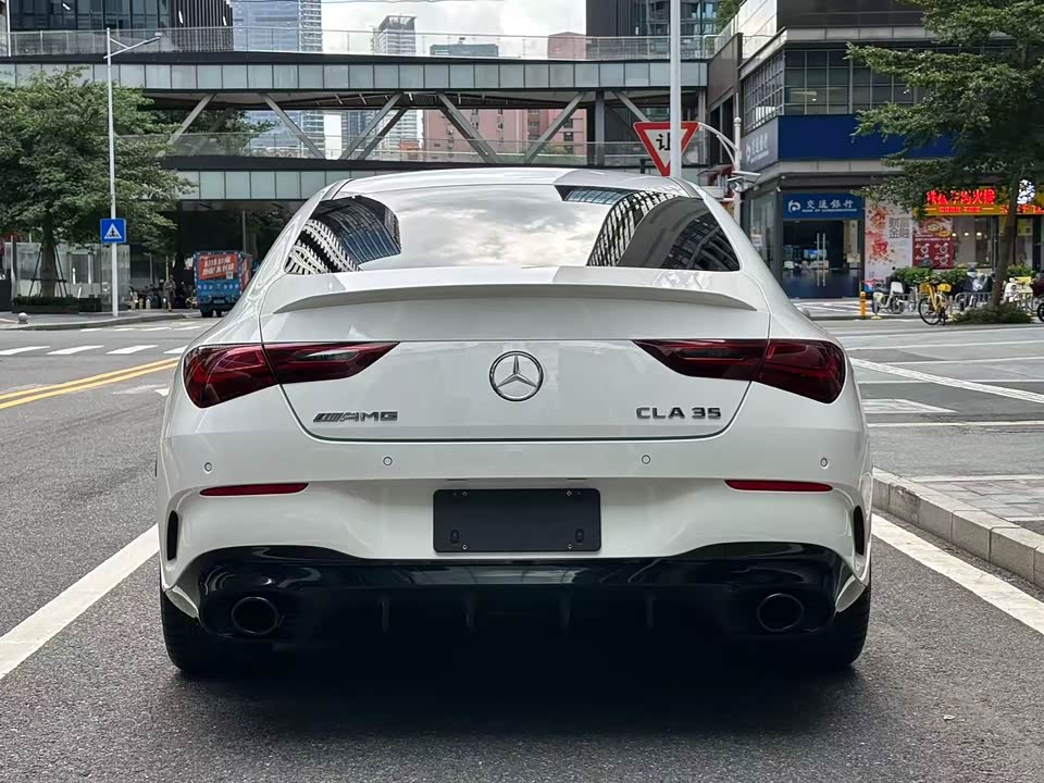 Mercedes-Benz CLA AMG