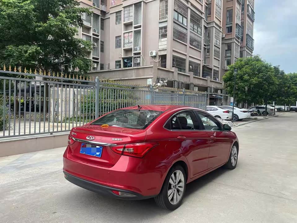 Chery Arrizo 5