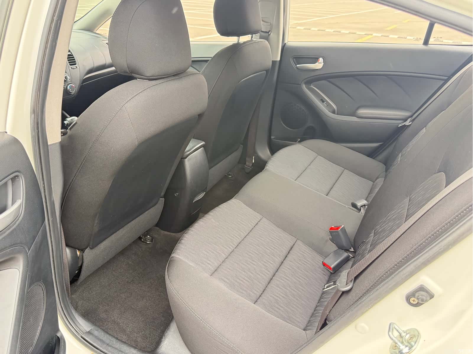 Kia K3, 2015 все фото