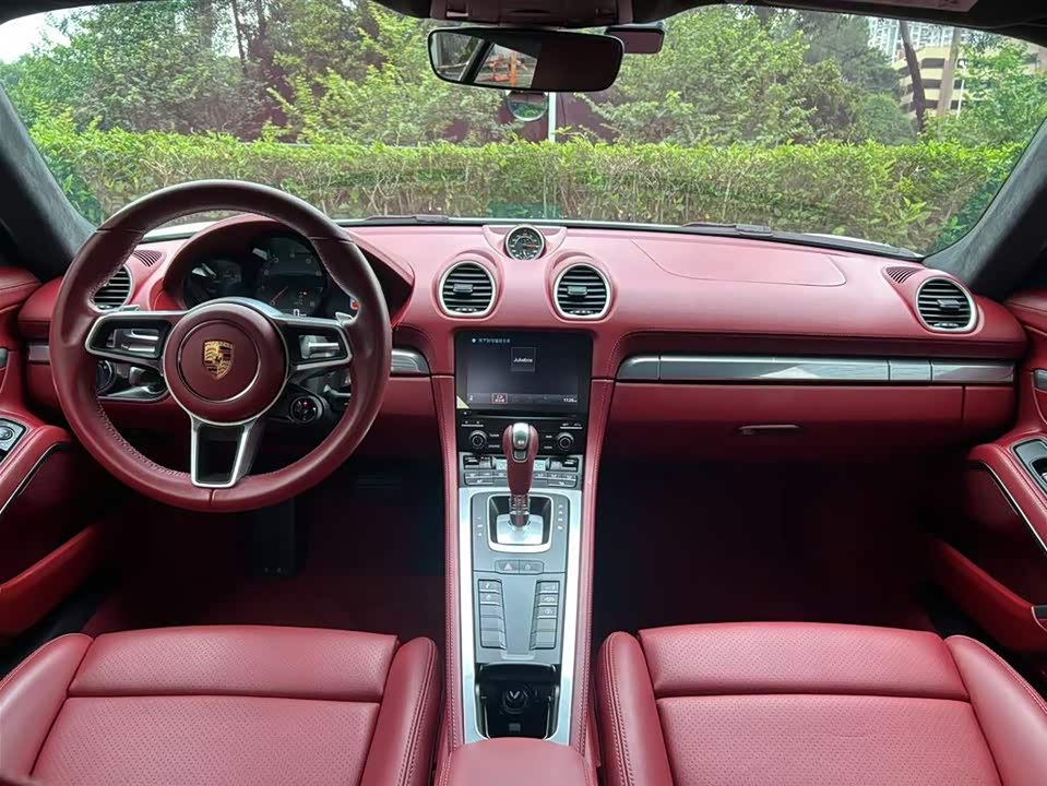 Porsche 718