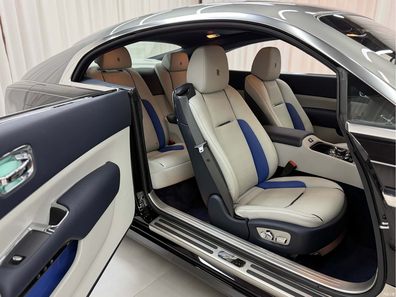 Rolls-Royce Wraith, 2020 18