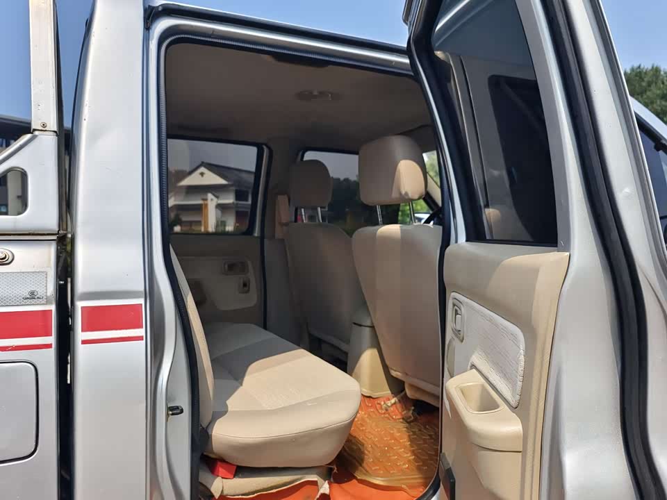 Dongfeng Ruiqi