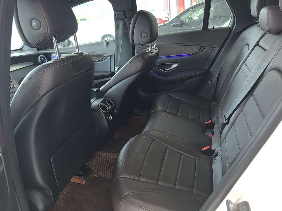 Mercedes-Benz GLC Mercedes-Benz GLC
