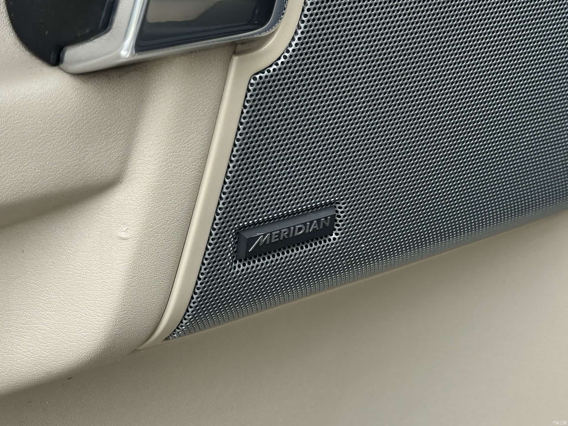 Land Rover Discovery, 2019 9