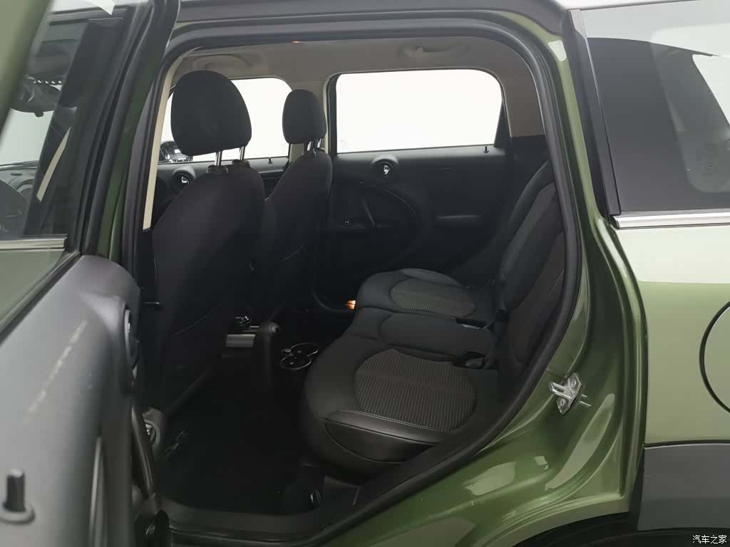 Mini Countryman, 2016 15