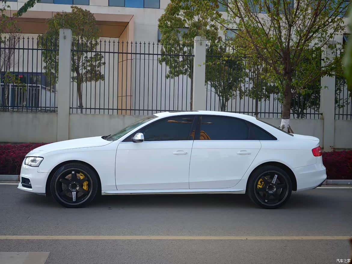 Audi A4L, 2015 3