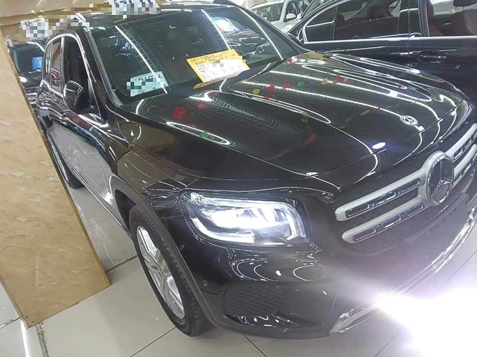 Mercedes-Benz GLB