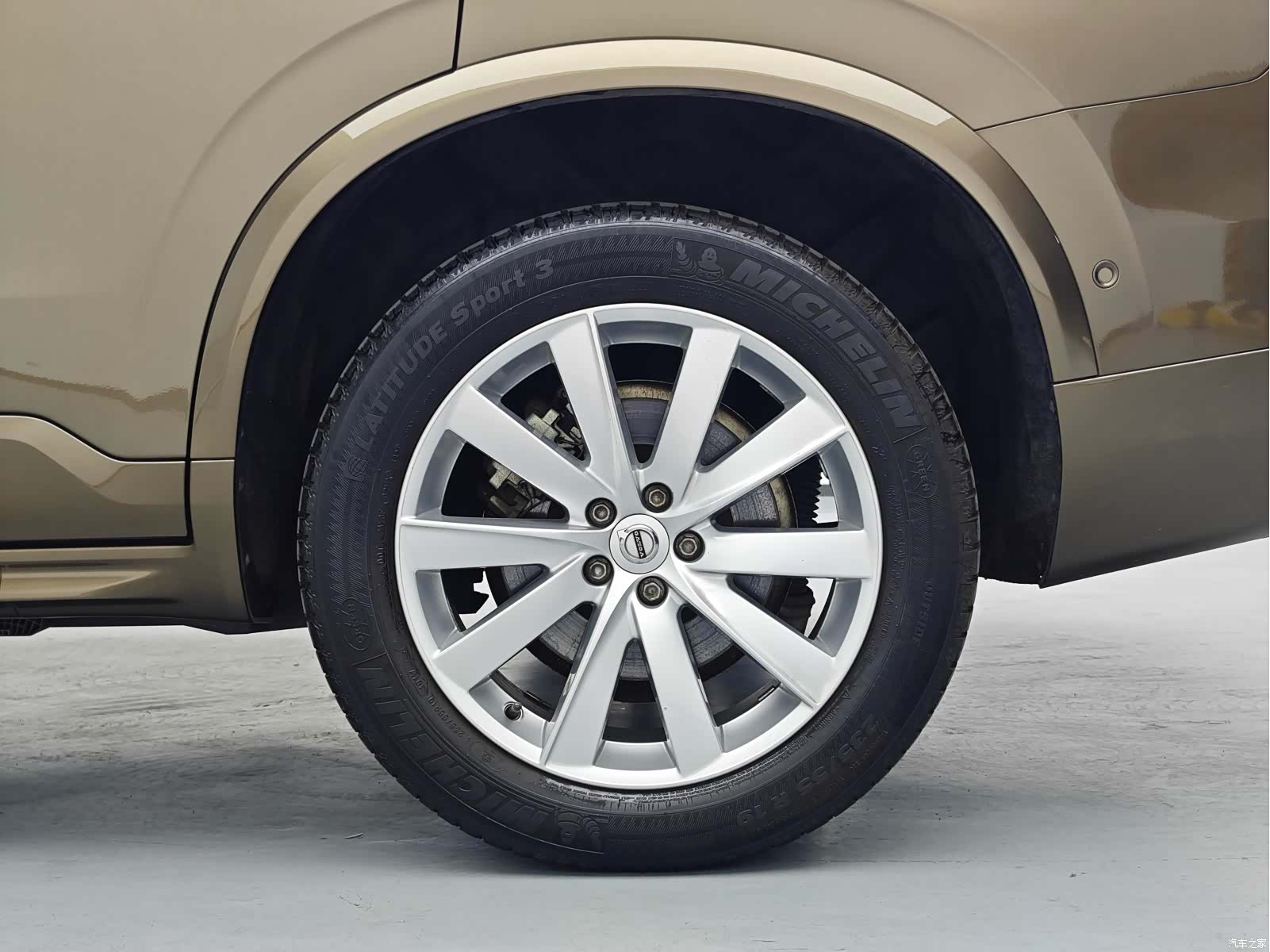 Volvo XC90, 2016 10