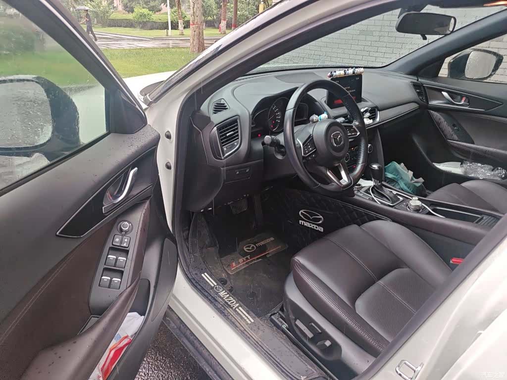 Mazda CX-4, 2020 13