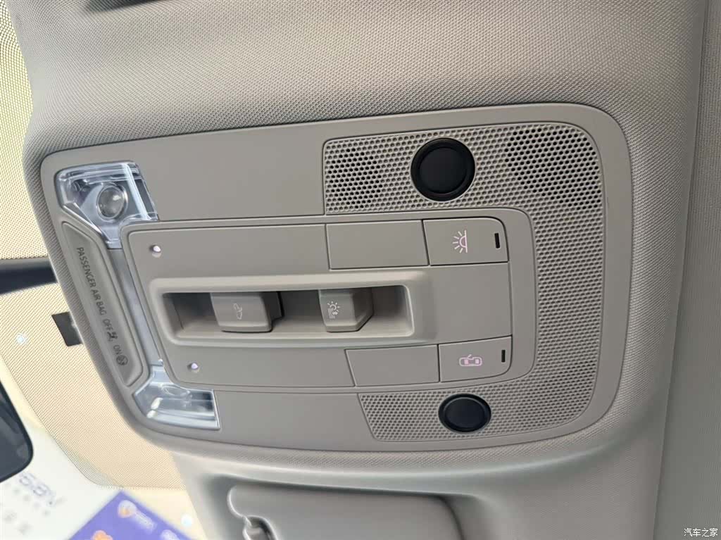 Audi Q3, 2022 14