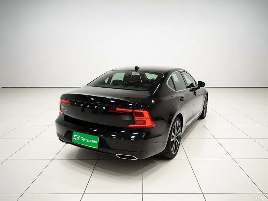Volvo S90, 2018 все фото