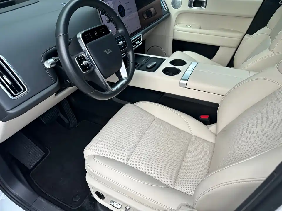 Li Auto Ideal L6