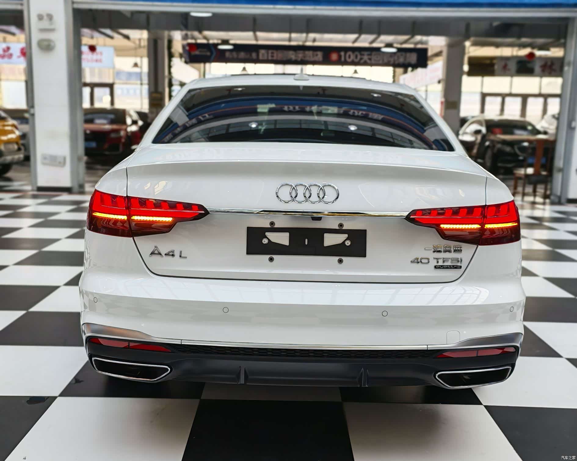 Audi A4L, 2020 все фото