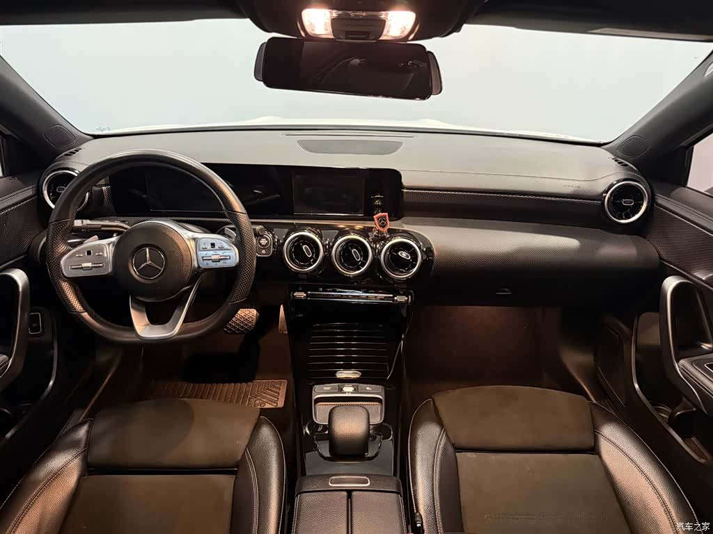 Mercedes-Benz A-Class, 2019 7