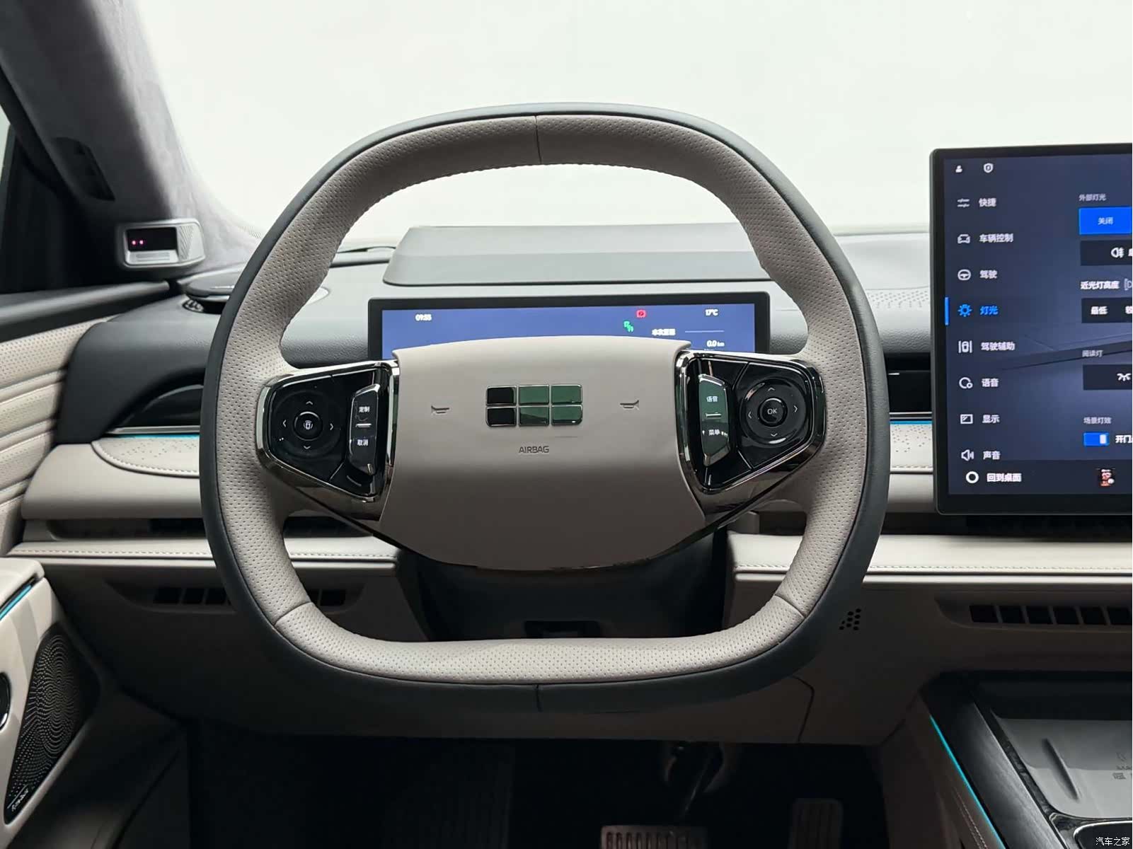 Geely 8, 2025 27