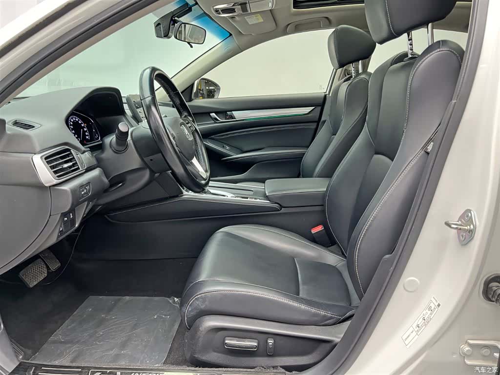 Honda Inspire, 2019 13